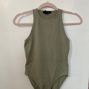BODYSUIT BUNDLE (4 pieces)